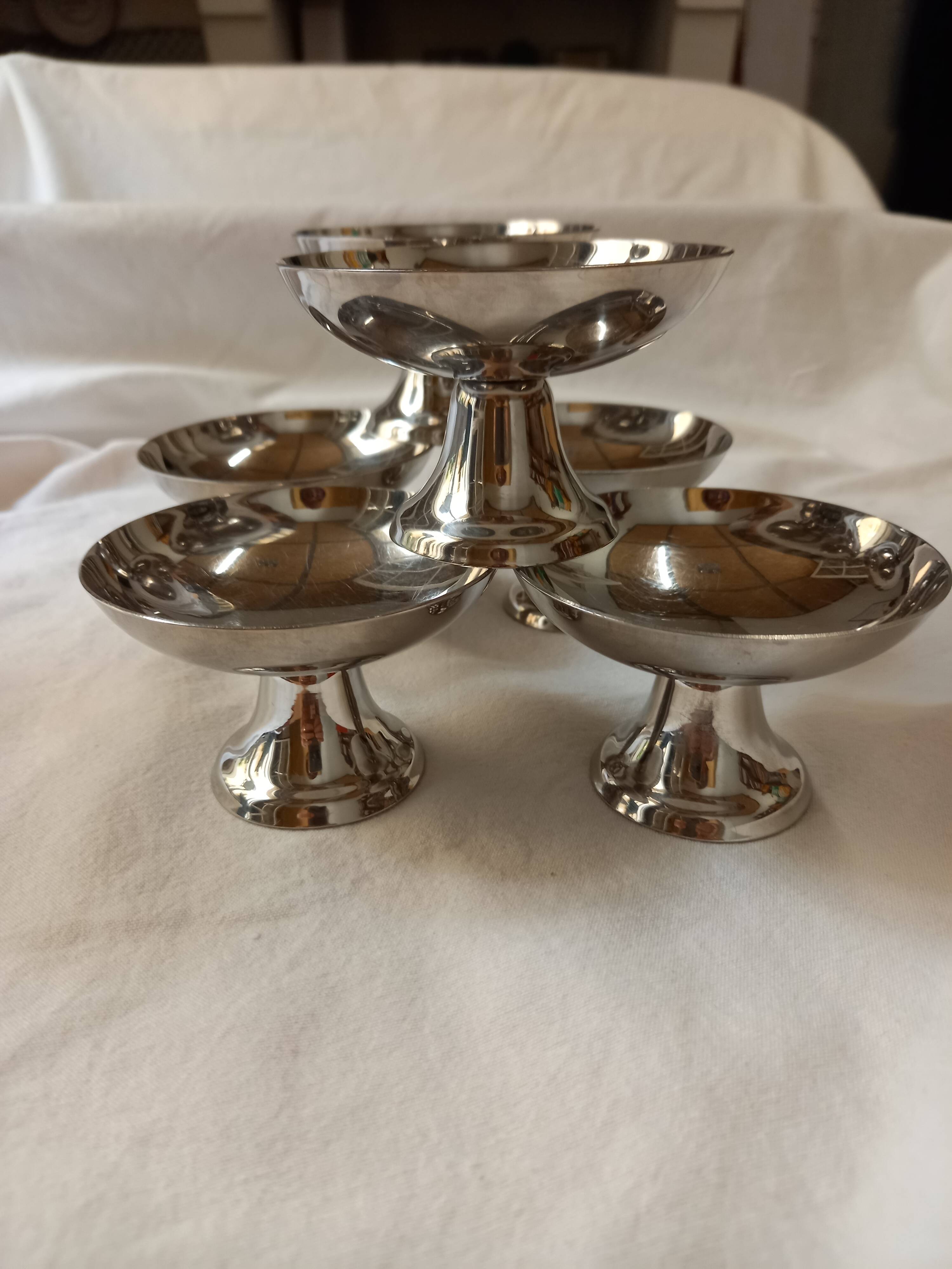 Set of 6 Guy Degrenne stainless steel ice cream cups with 6 ice cream spoons