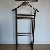 Double valet stand