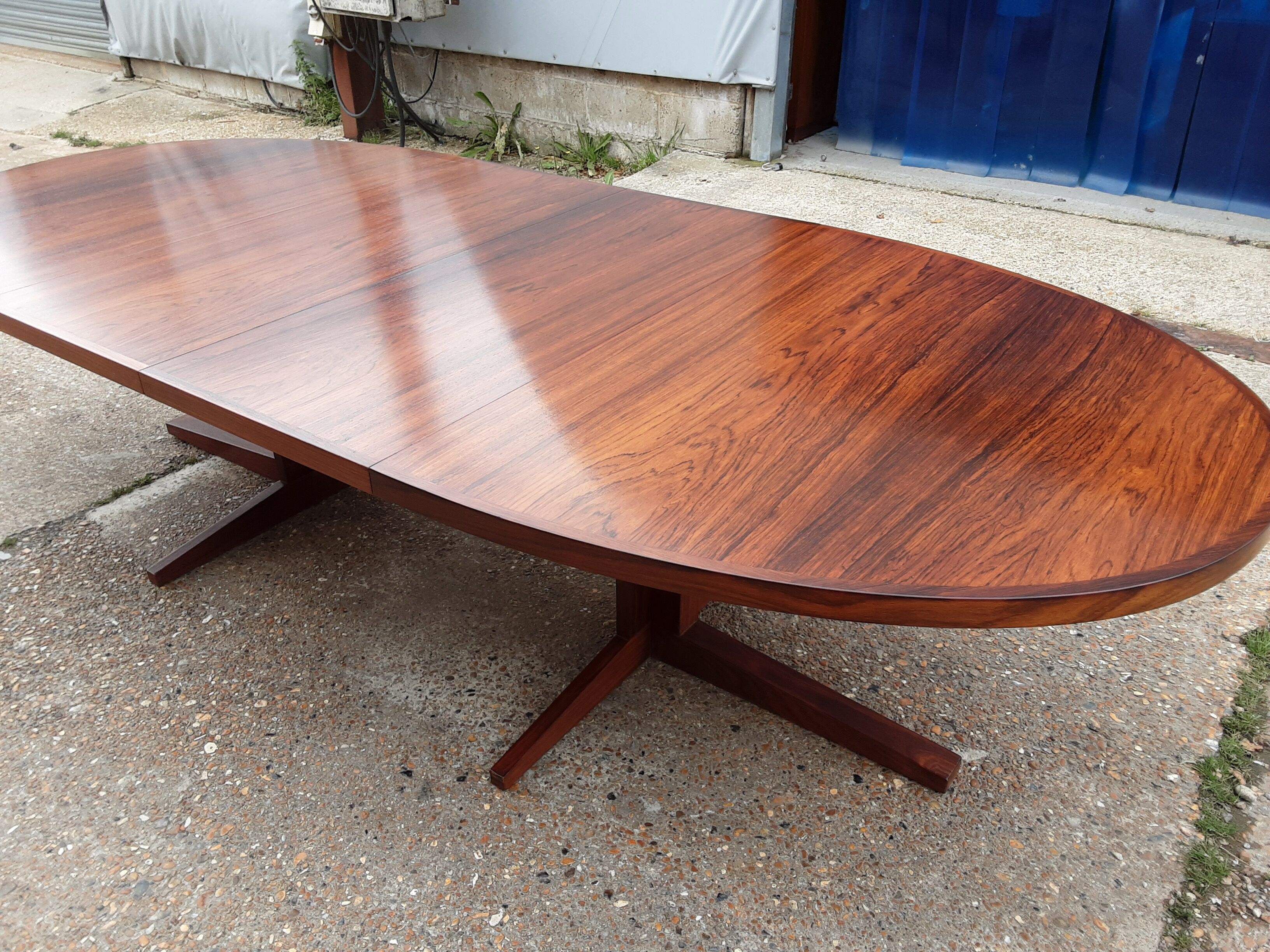 Mid century rosewood extendable dining table by John Mortensen