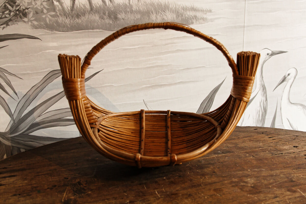 Rattan fruit basket