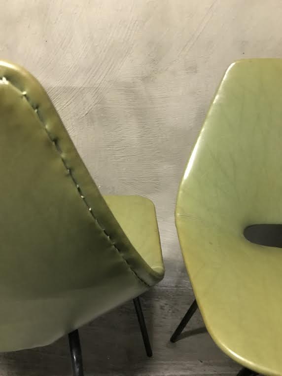 Pierre Guariche "Tonneau" chair, Steiner edition