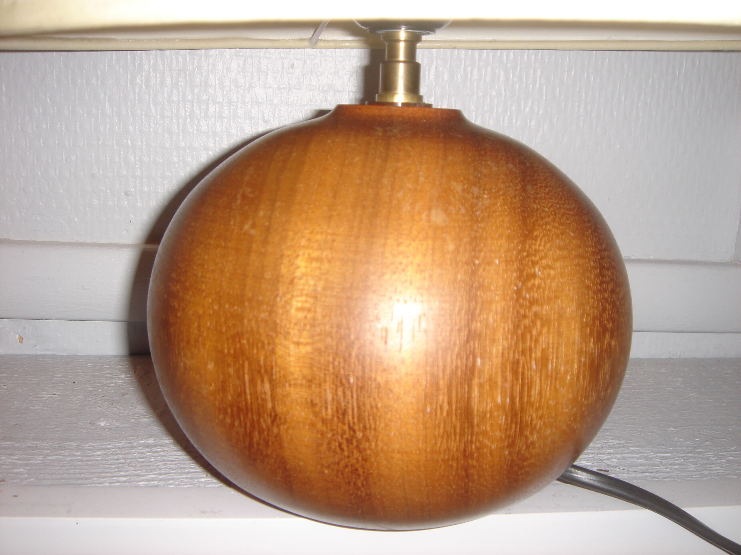 1970 Vintage lamp, ball tour, blinds wooden real flowers