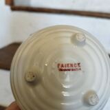 Small ceramic basket with gilding stamped "Faience Tchéchoslovaquie"