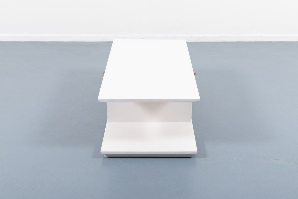 Italian design coffee table from the 1960