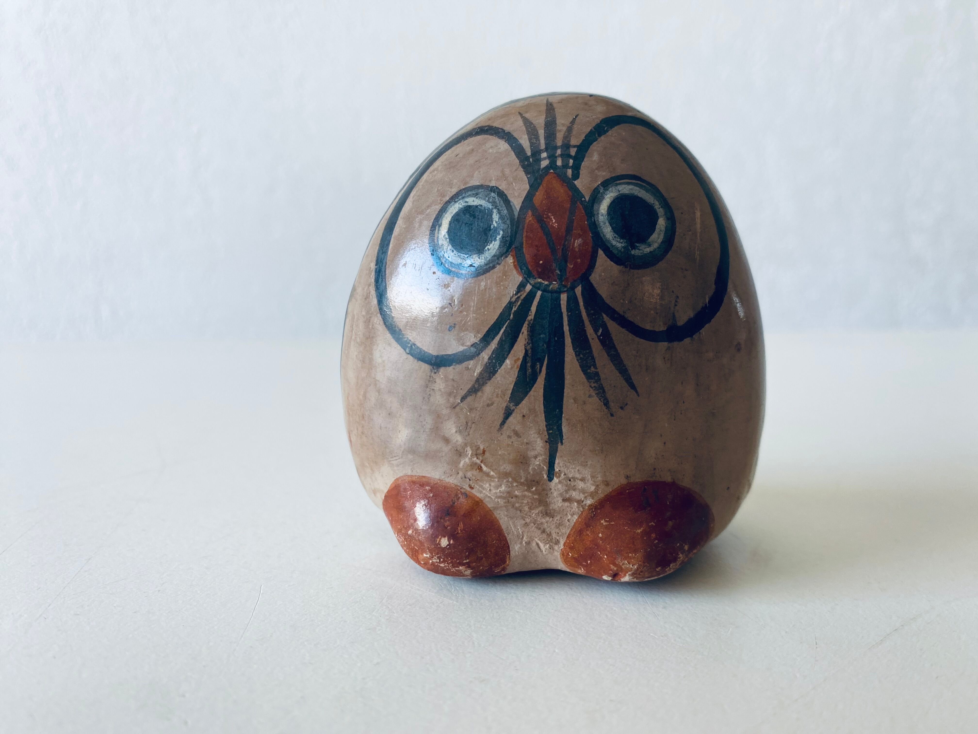 Owl Mexican folk art from Tonala