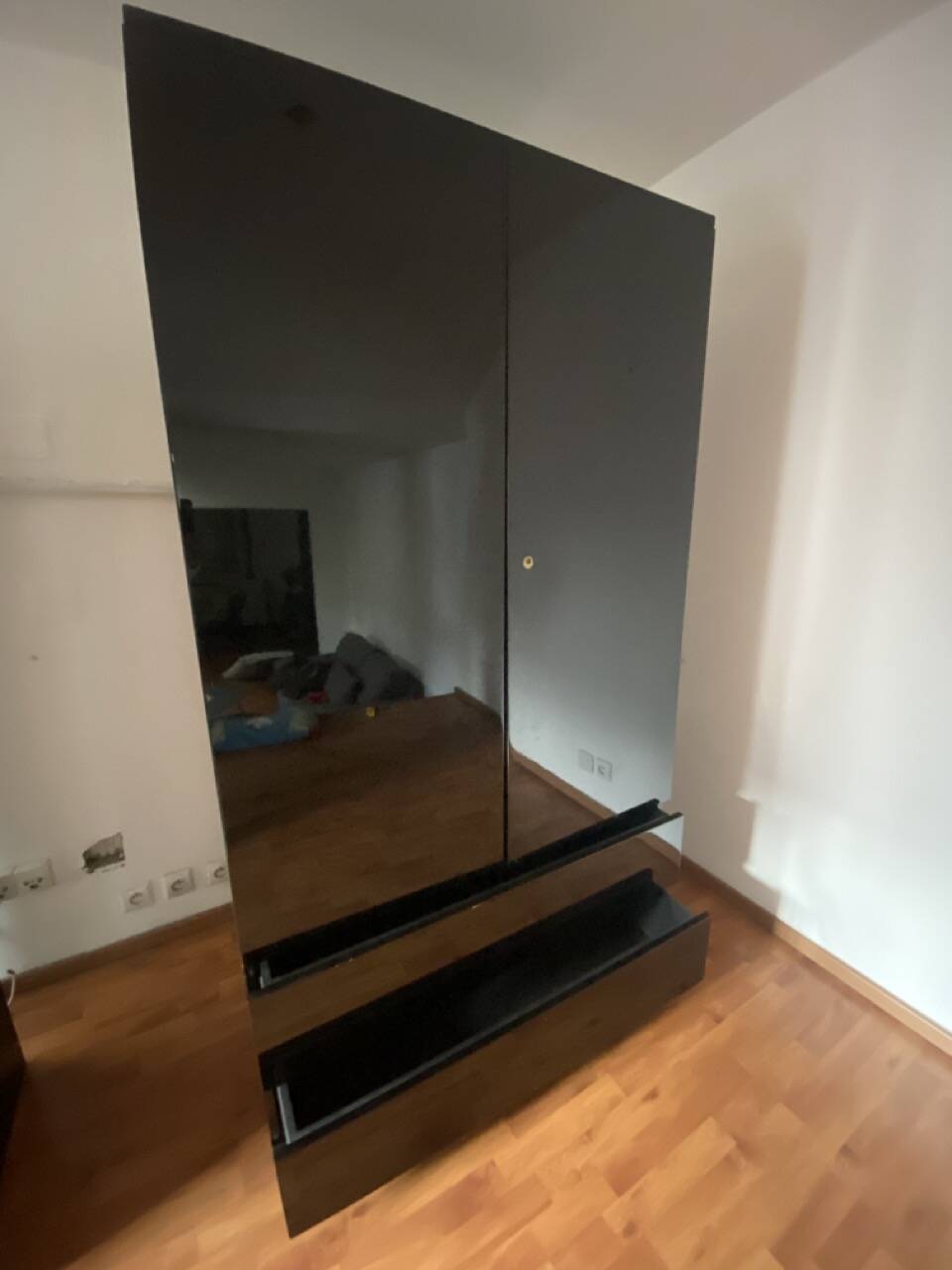 Armoire année 70/80 - designer japonais pour Cassina