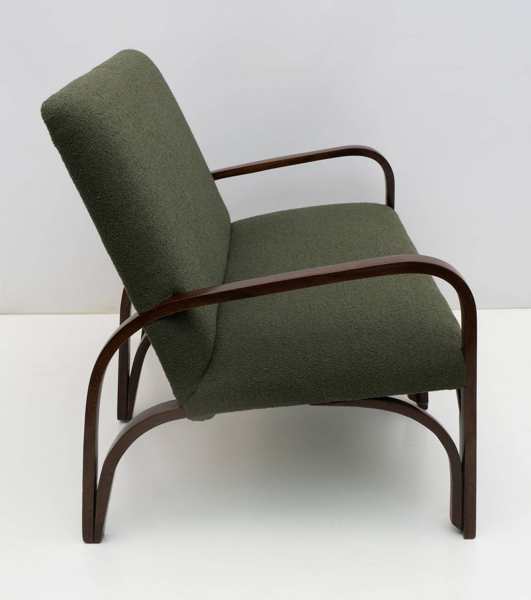 Ensemble Art Déco italien Bouclè vert composé de deux fauteuils et d'un petit canapé, années 1930