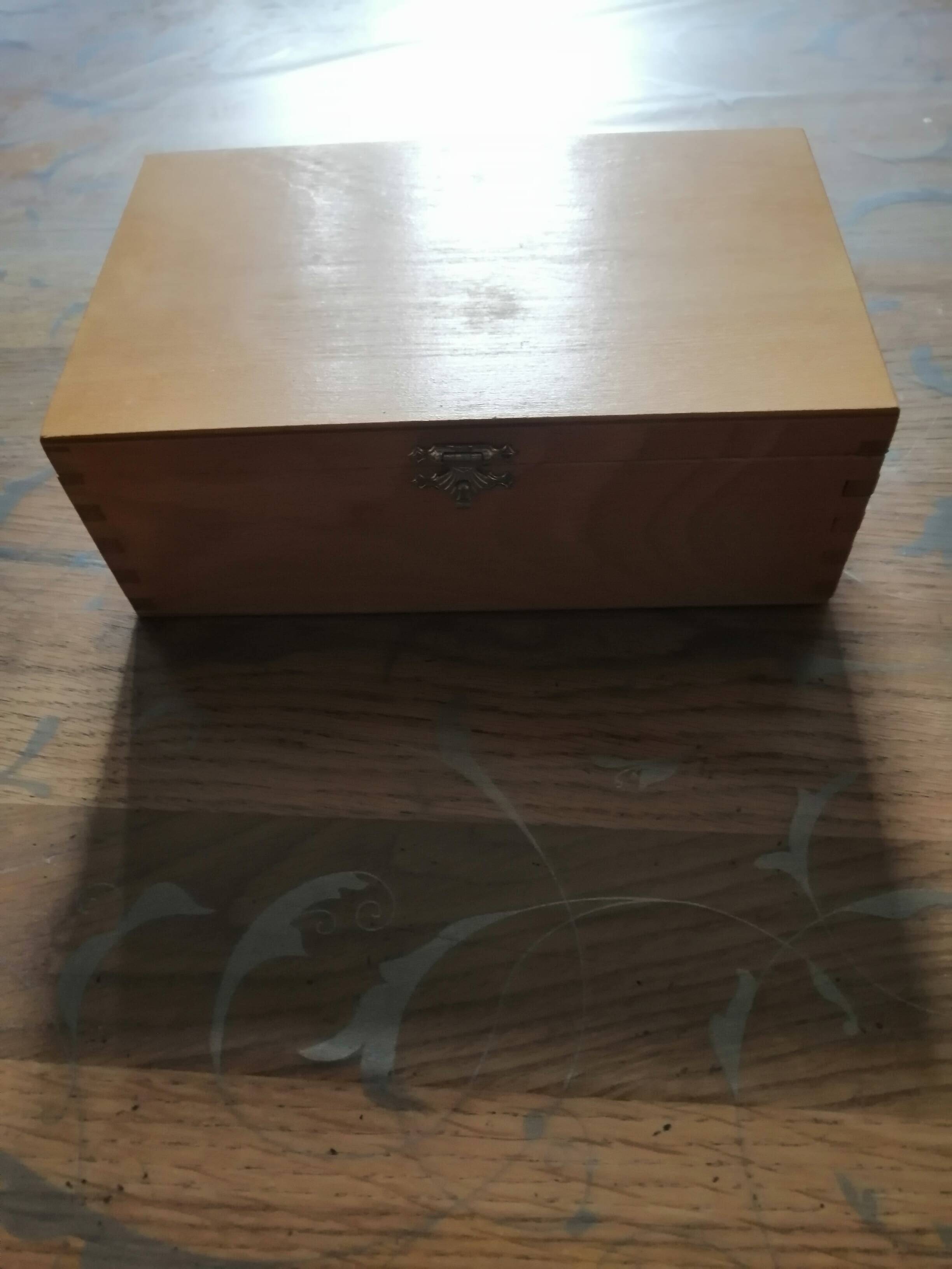 chess pawn box