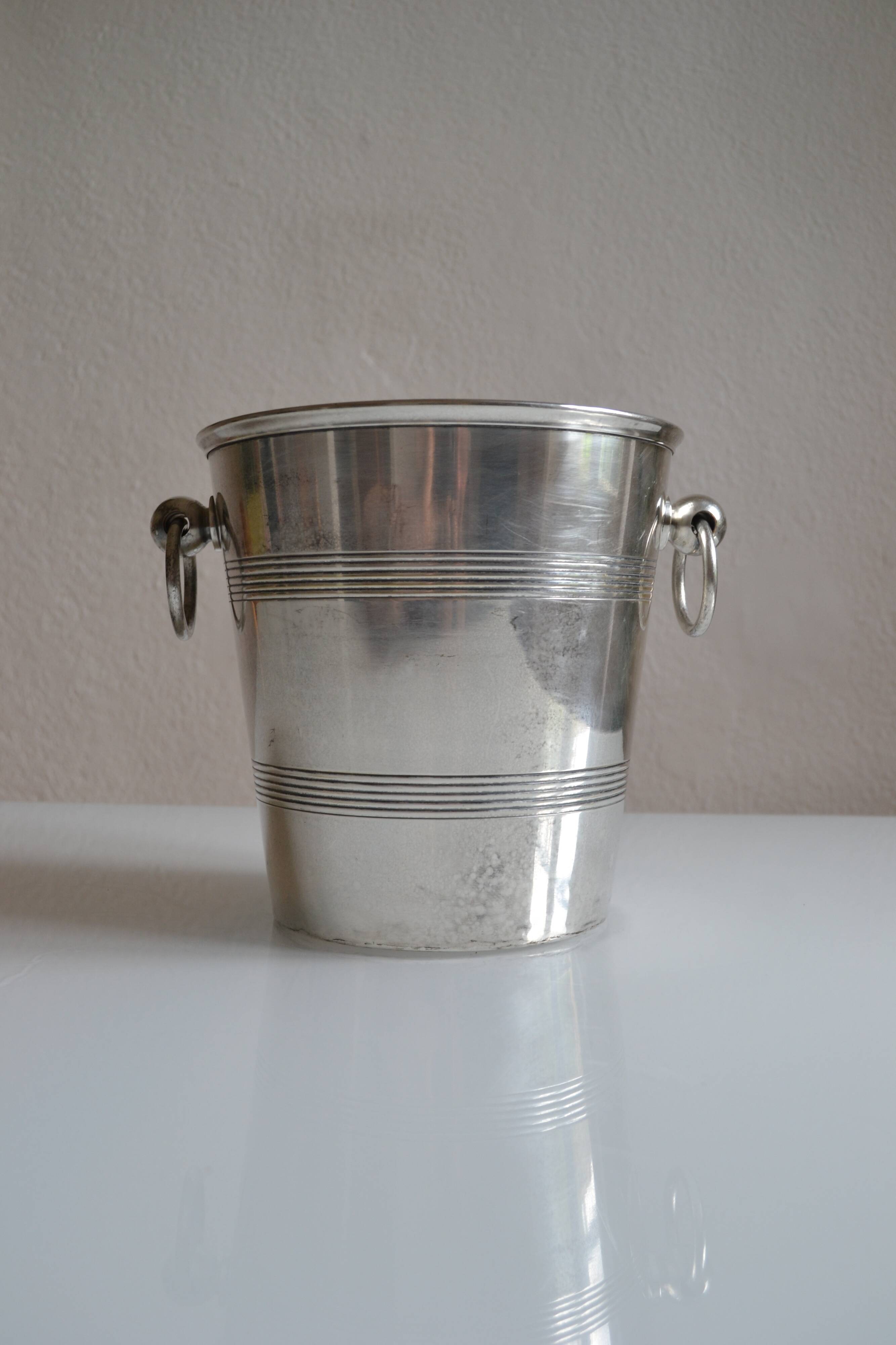 Vintage ice or champagne bucket in silver metal