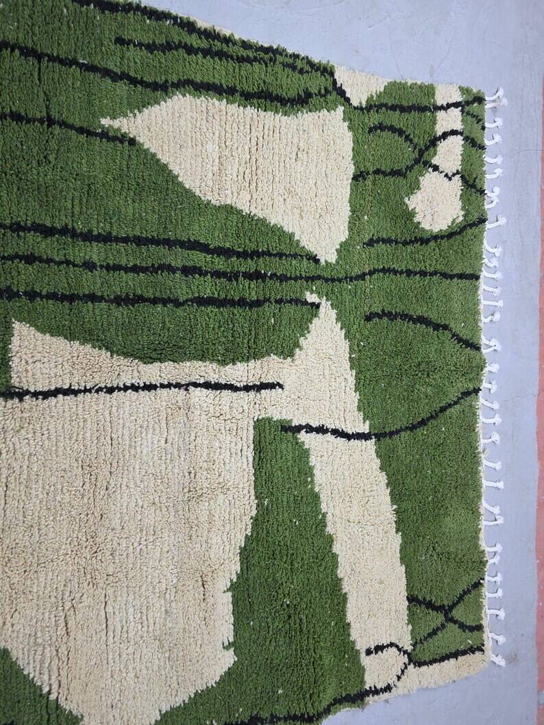 Large handmade Berber rug 400cm x 300cm