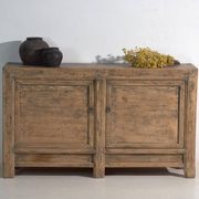 Buffet bas ancien à deux portes – Chine, vers 1930