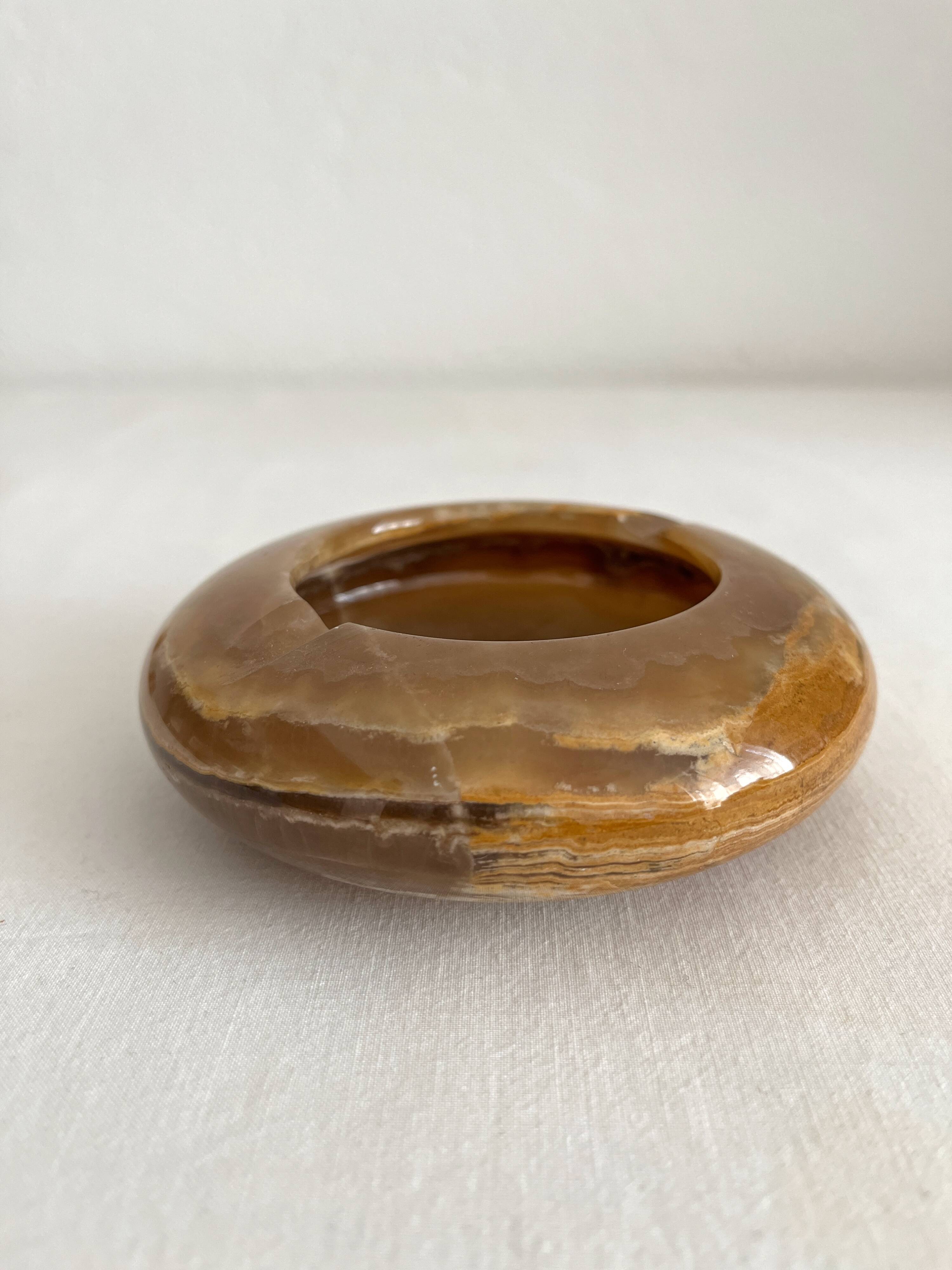 Vintage round alabaster or onyx ashtray