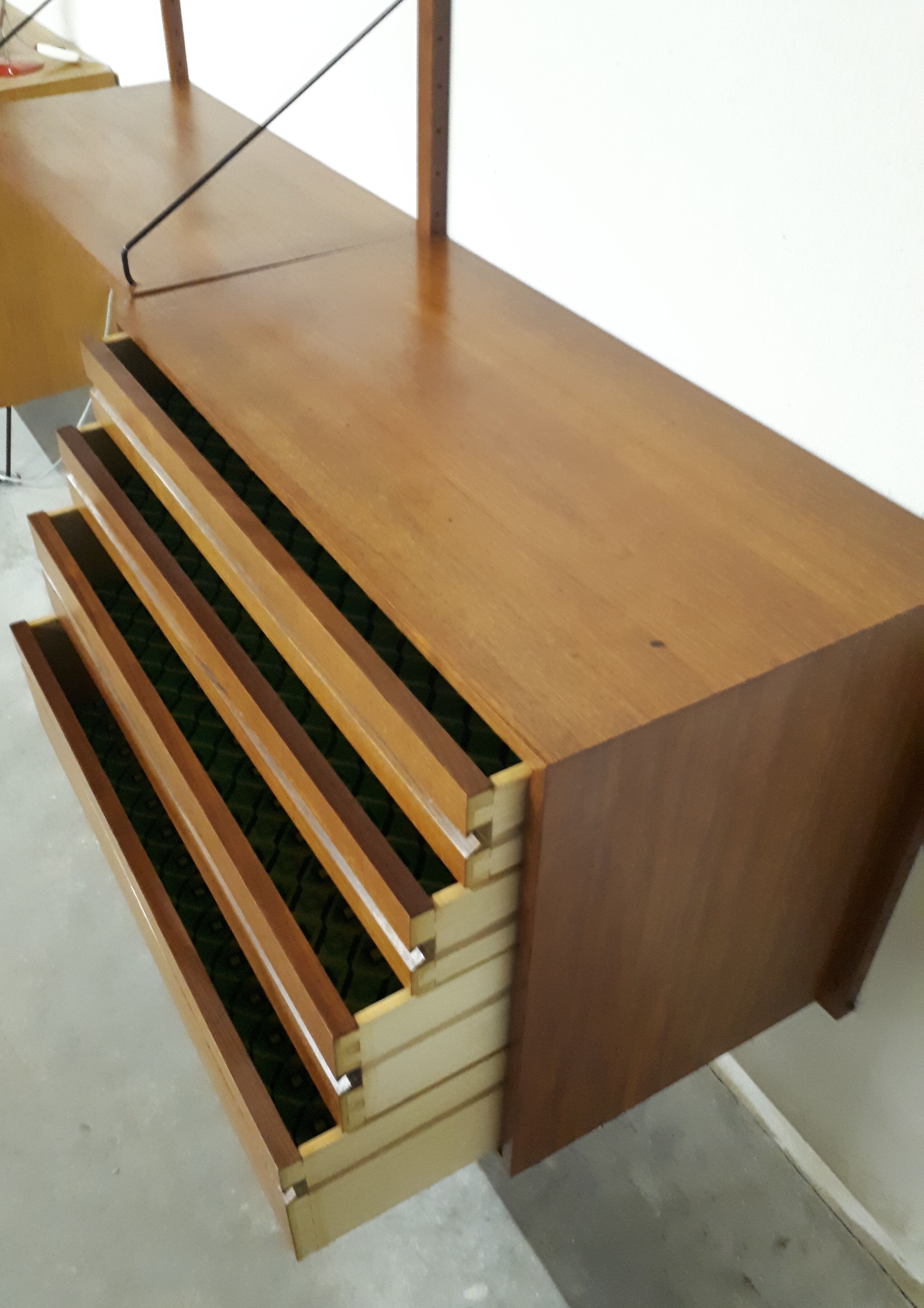 Unité murale en teck de Poul Cadovius pour Cado des années 1960