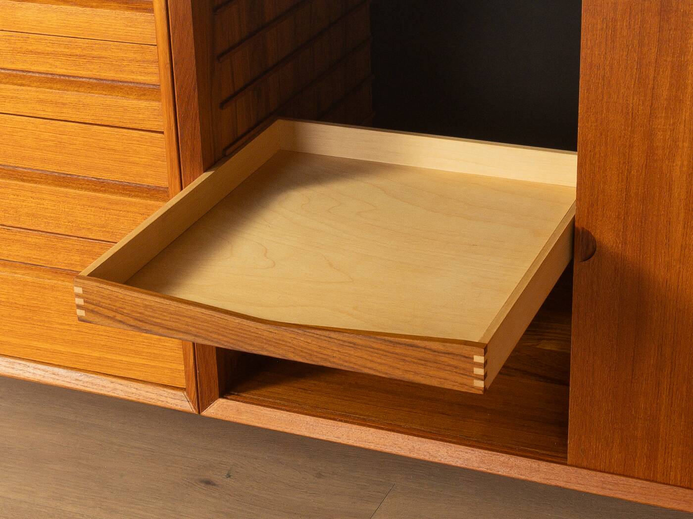 1960s shelving system Poul Cadovius