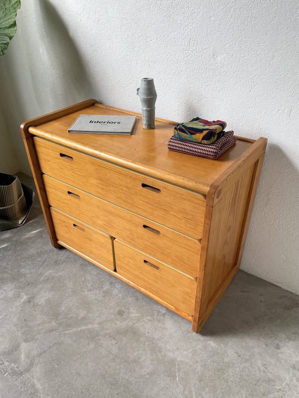 1980s pine chest of drawers