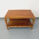 Table basse vintage en rotin et bois
