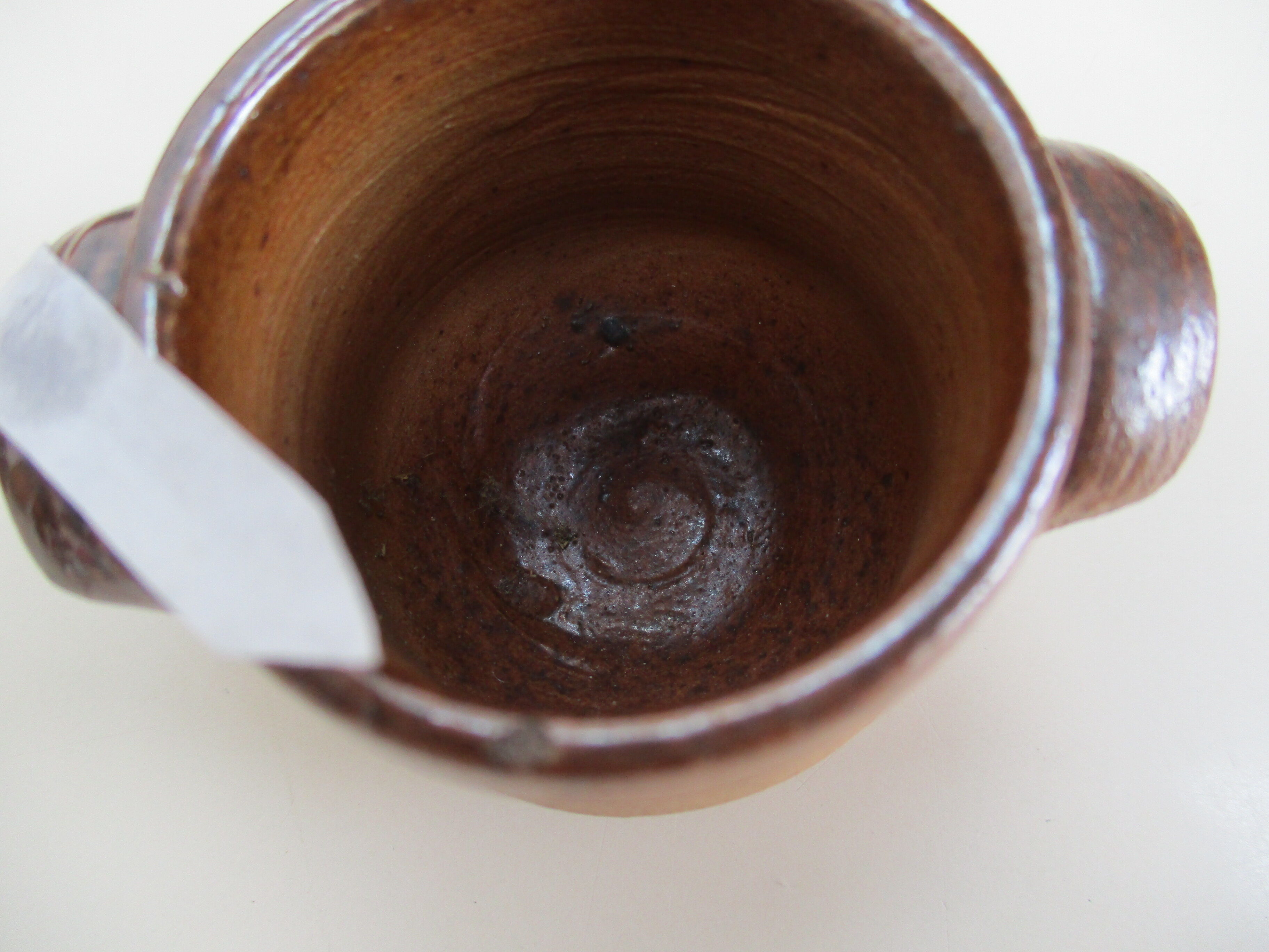 Six sandstone handle pots