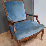 Fauteuil regence en chêne  et velour bleu