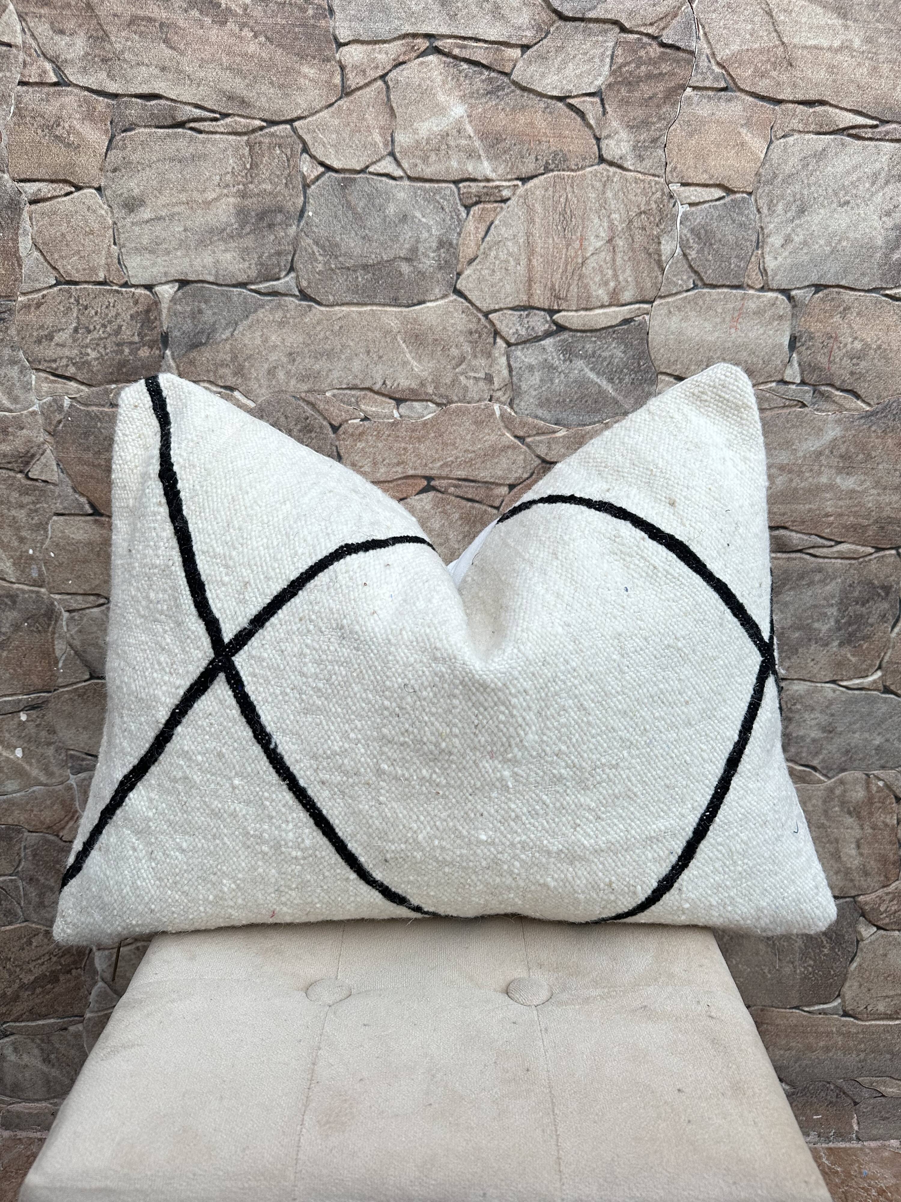 Berber cushion