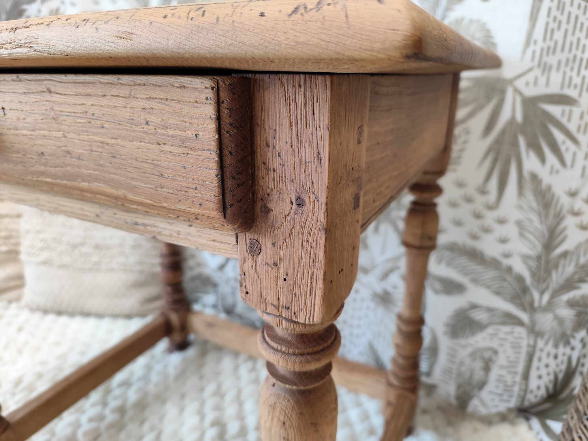 Table de chevet bois