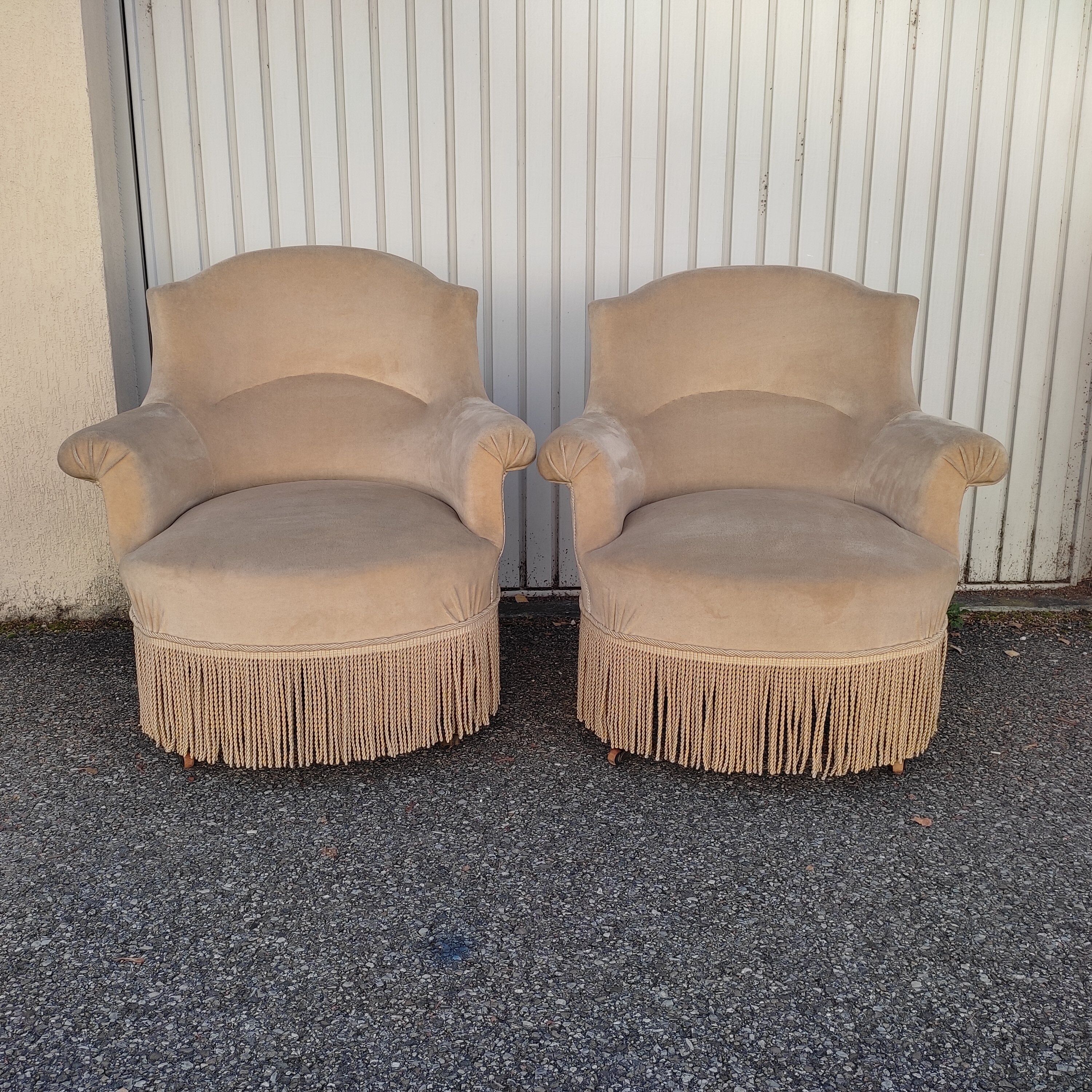 Pair of toad armchairs