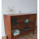 Vitrine du milieu du siècle