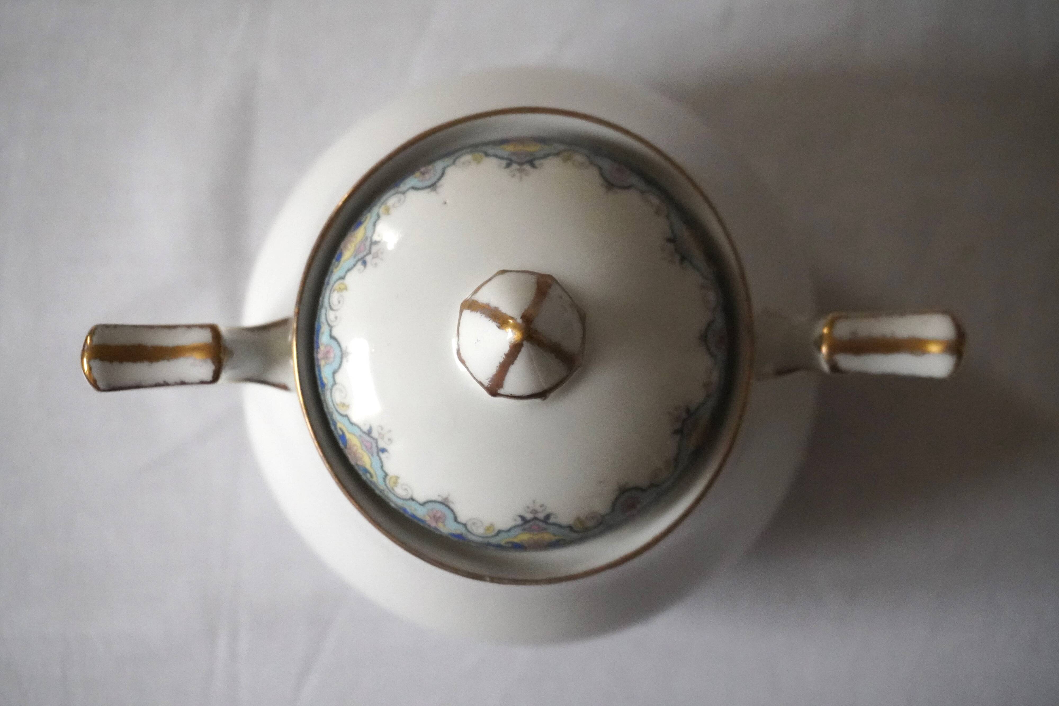 White Limoges porcelain sugar bowl/sugar pot