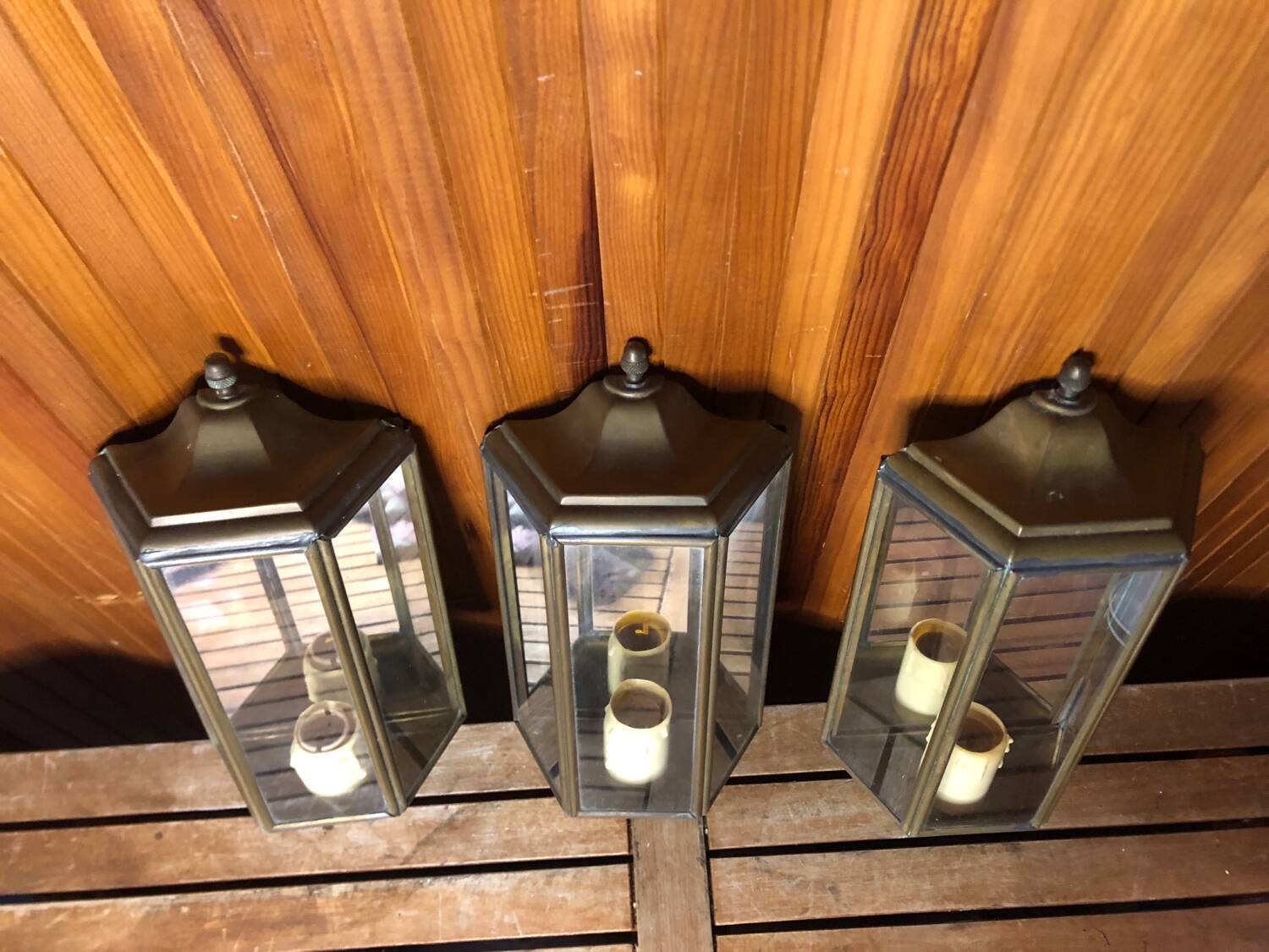 Old Brass Lantern Wall Lamp with Mirrored Background + Vintage Glass Plates