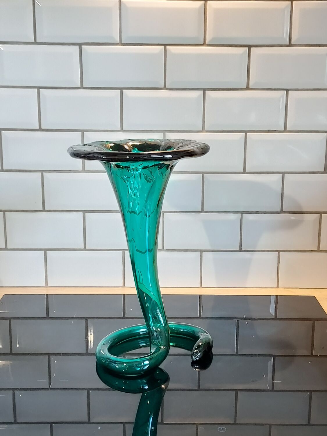 Corolla Murano blown glass vase