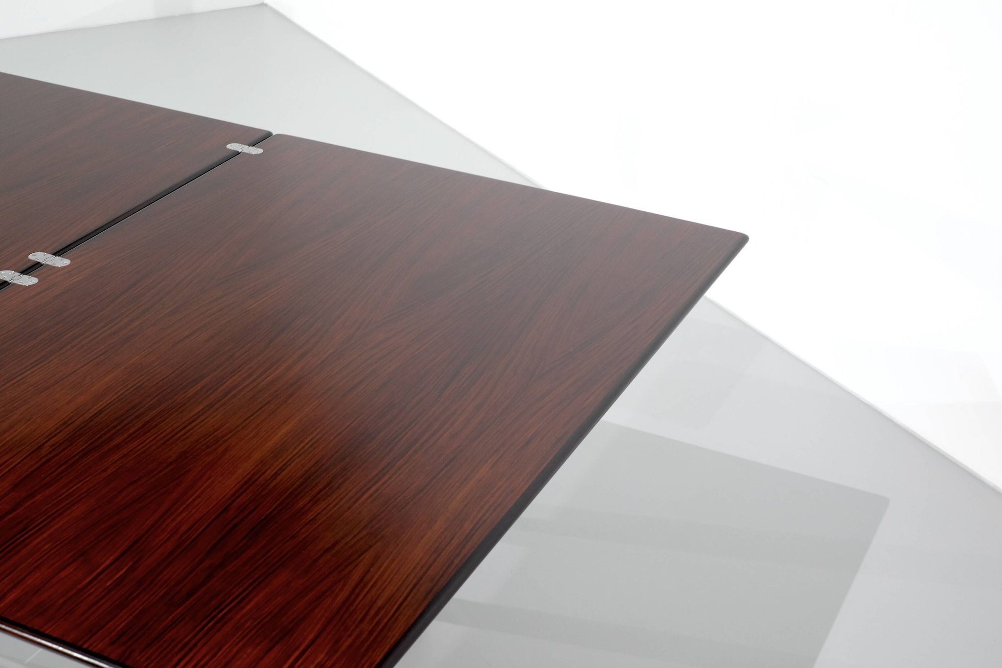 Dining table model "Nibay" by Afra and Tobia Scarpa for Gavina, Italy.