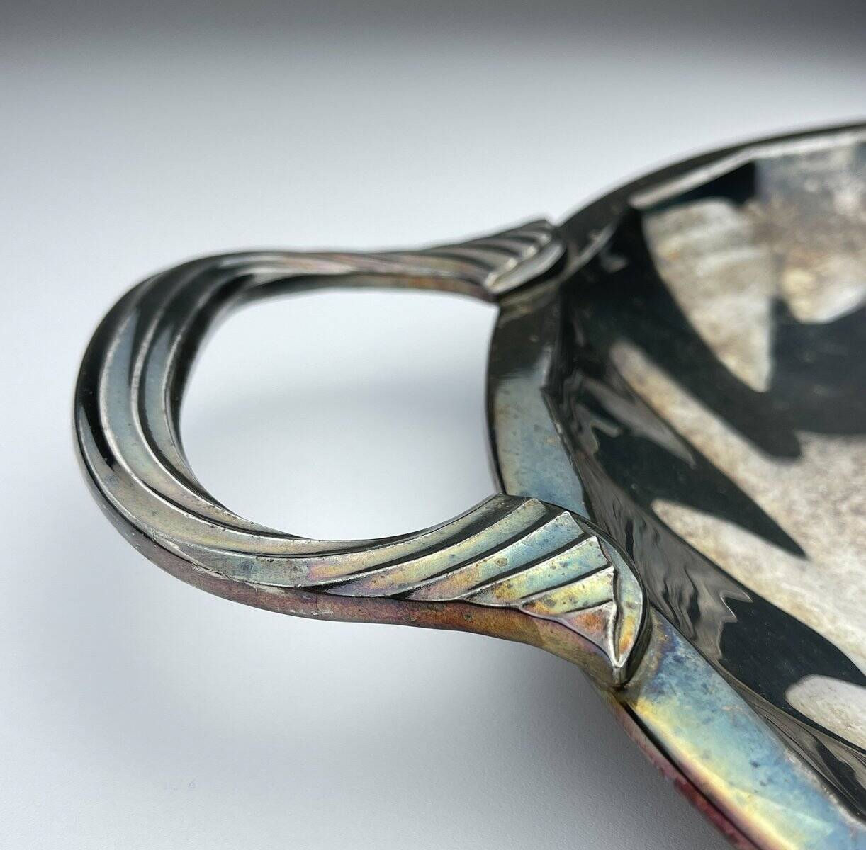 Large silver-plated platter by Ricci Alessandria, 1960s.