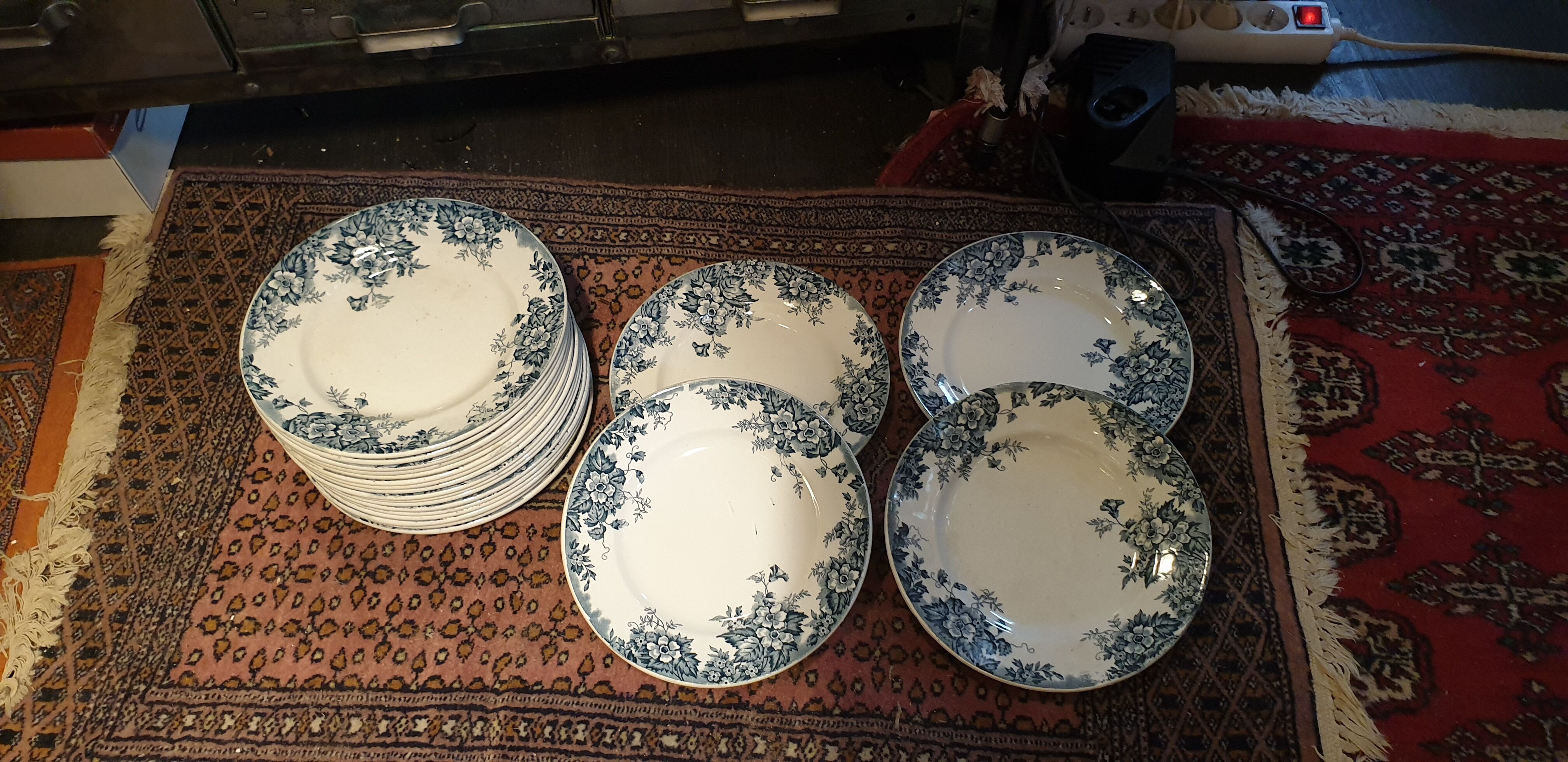 Earthenware service st amand early twentieth century