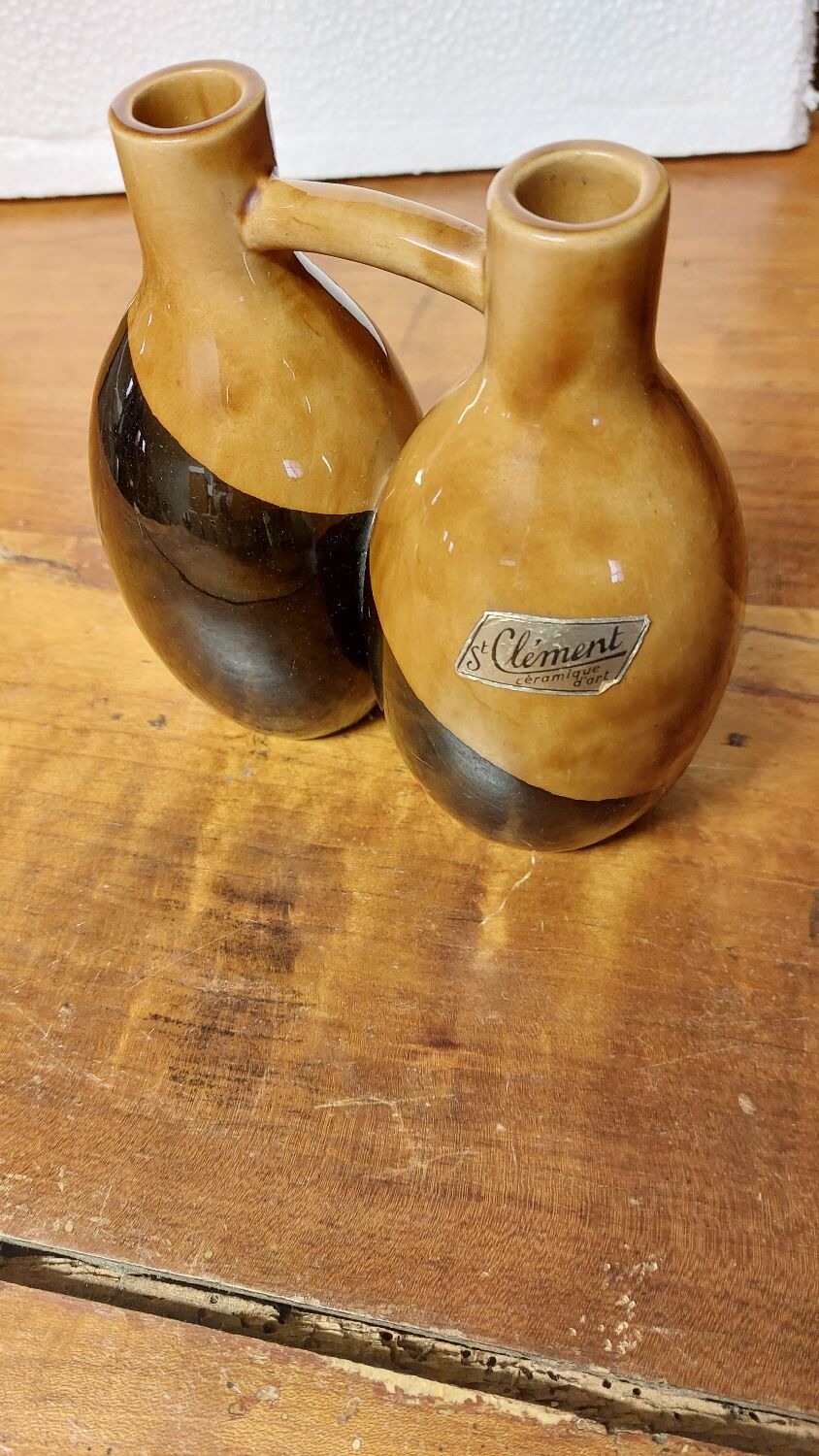 Two-tone double vase