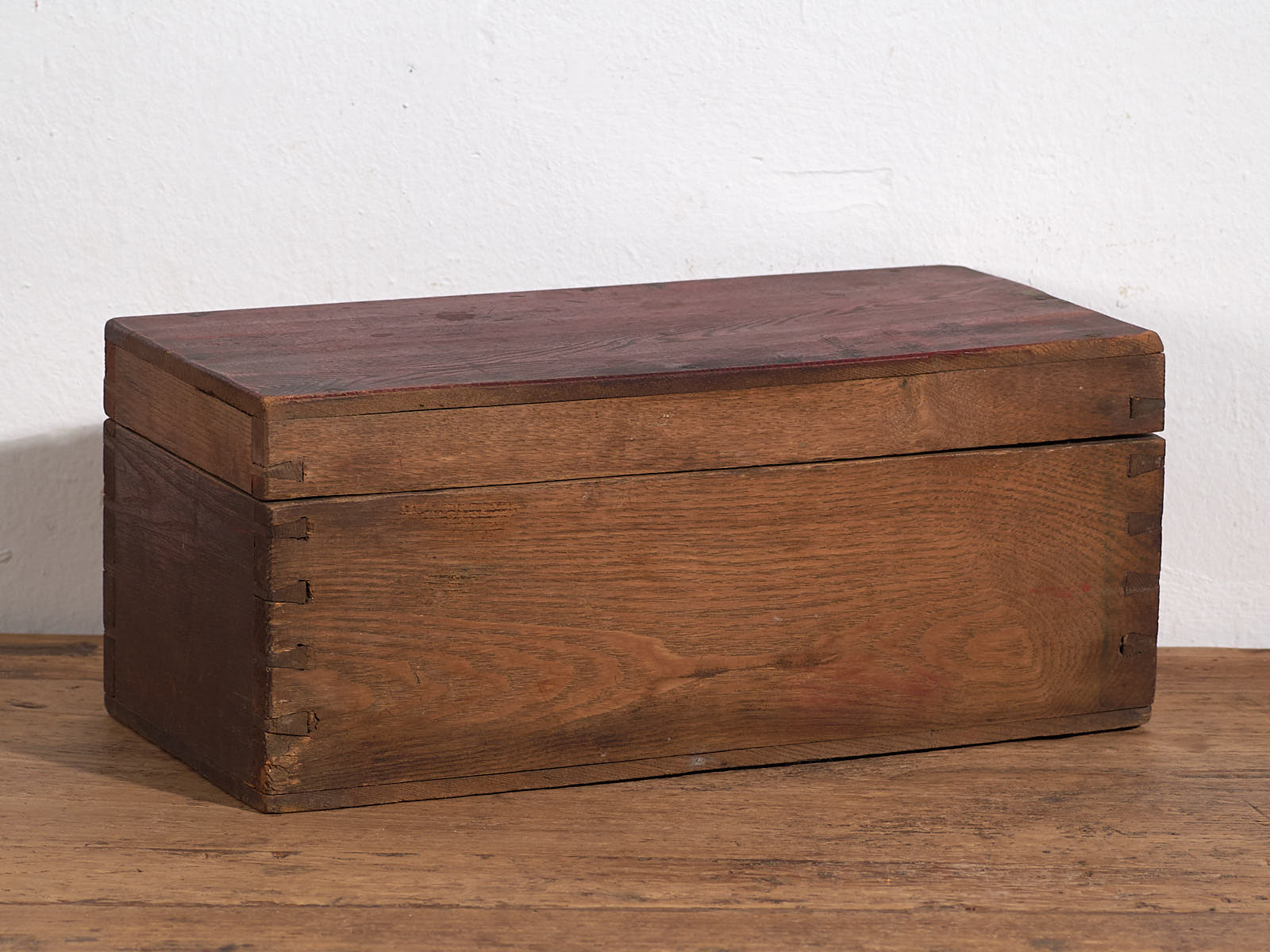 Small antique chest with floral details (c.1900) #30