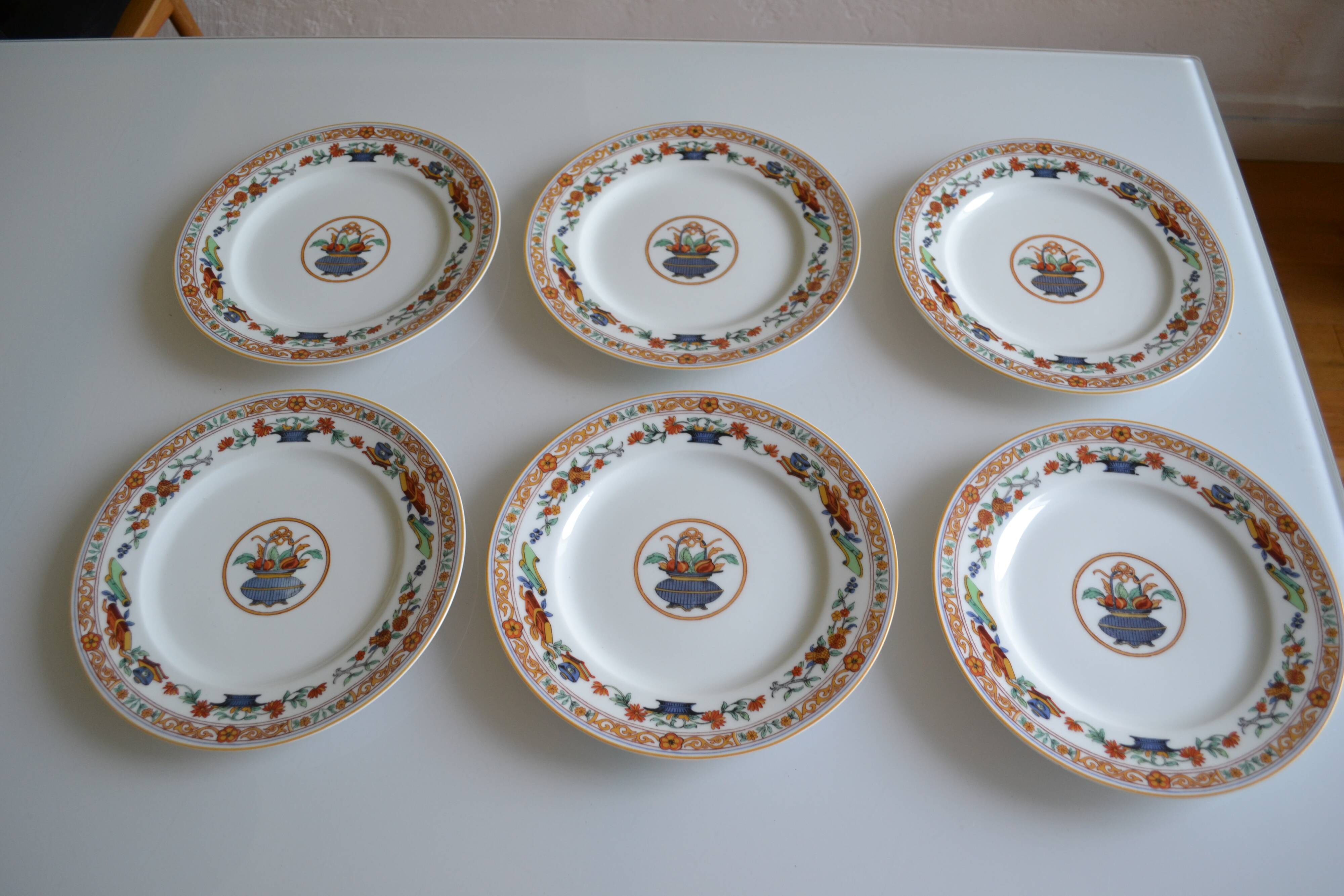 Porcelaine de Limoges Haviland 6 assiettes plates décor " A la corbeille "