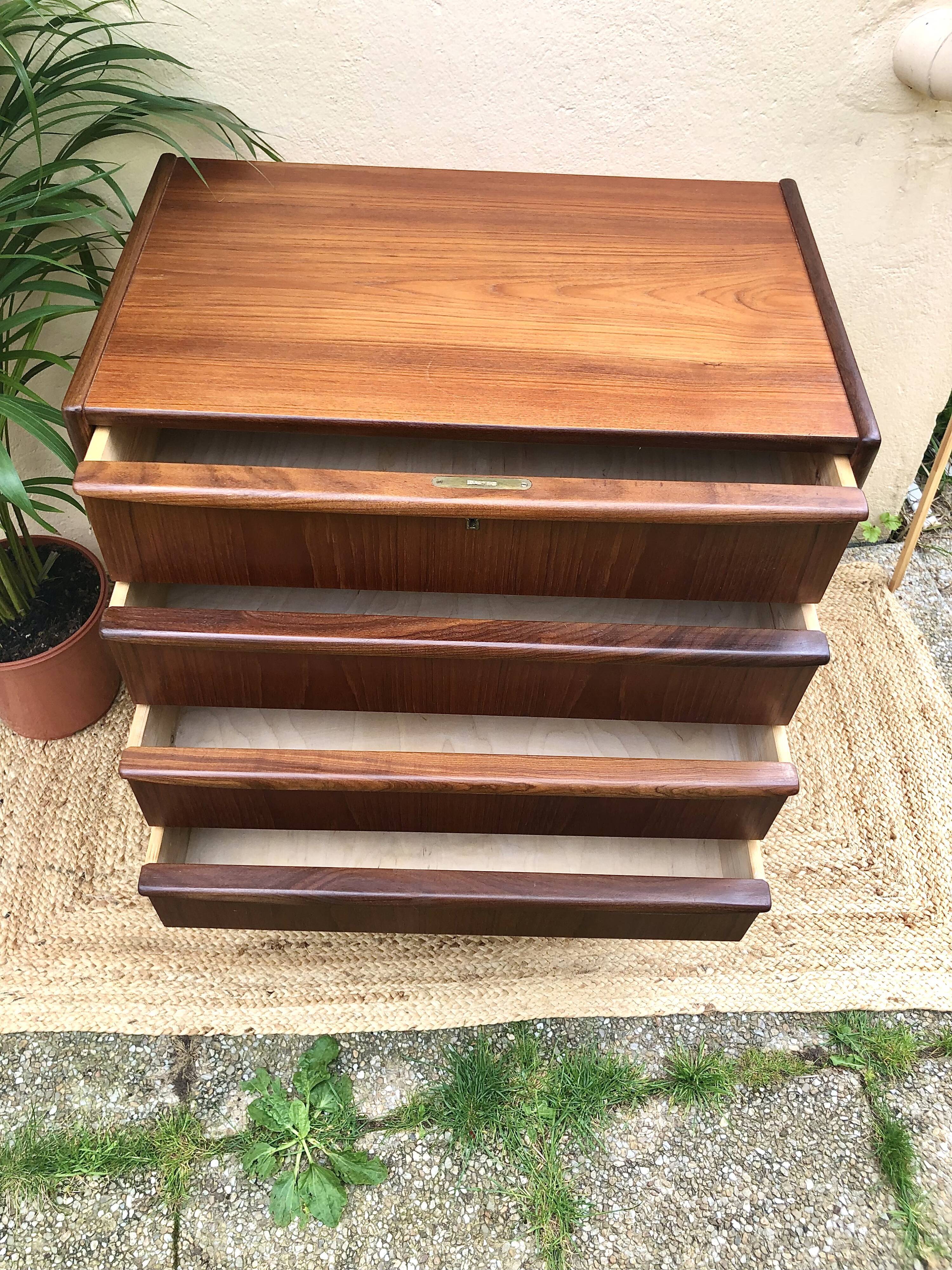 Commode scandinave palissandre