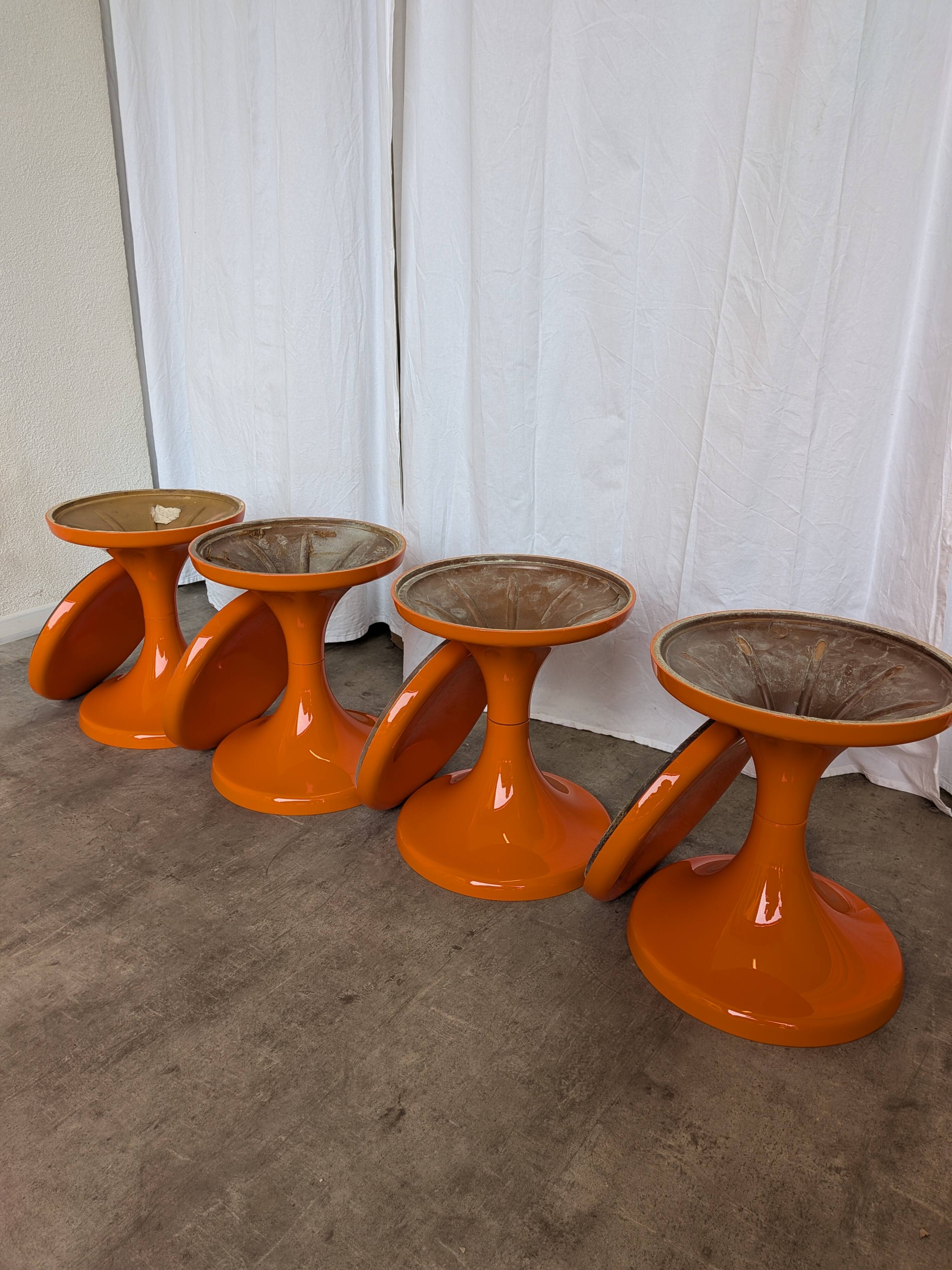 Set of 4 Vintage Mushroom Stool “Jurček” by Meblo, Retro Orange 1960s – Spa