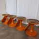 Ensemble de 4 tabourets vintage en forme de champignon “Jurček” par Meblo, orange rétro des années 1960 – Spa