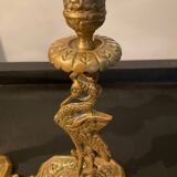 Paire d’anciens bougeoirs en bronze