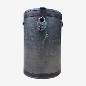 Round box industrial metal barrel with solid padlock