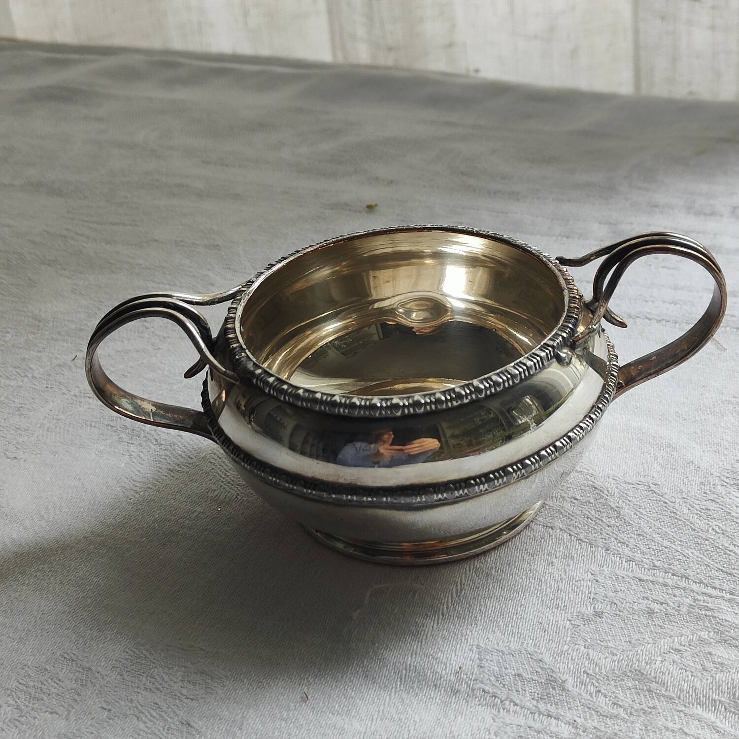 Hj Linton 3 piece silver metal set