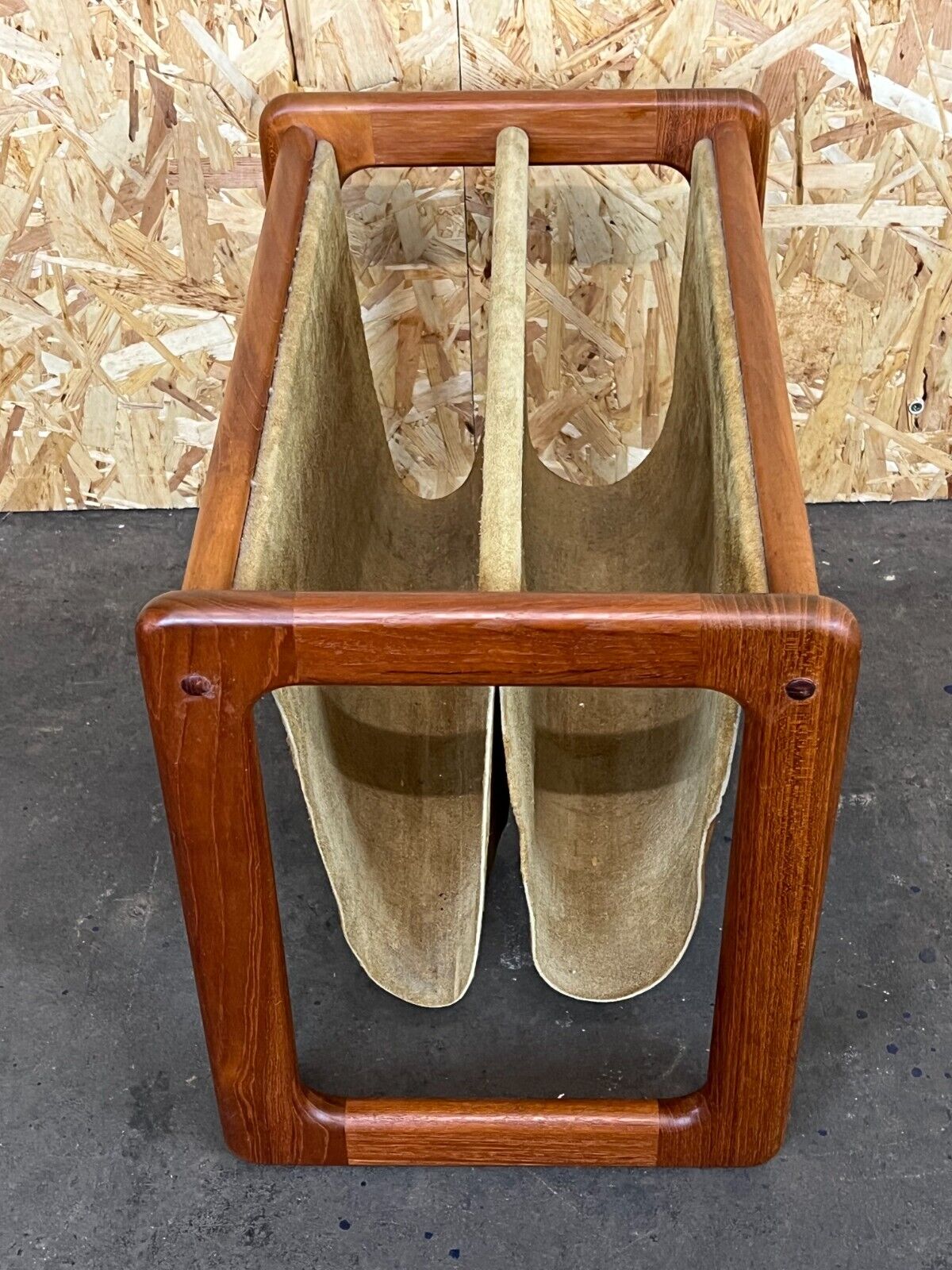 60's 70's newspaper holder magazine rack by Aksel Kjersgaard in teak and suede