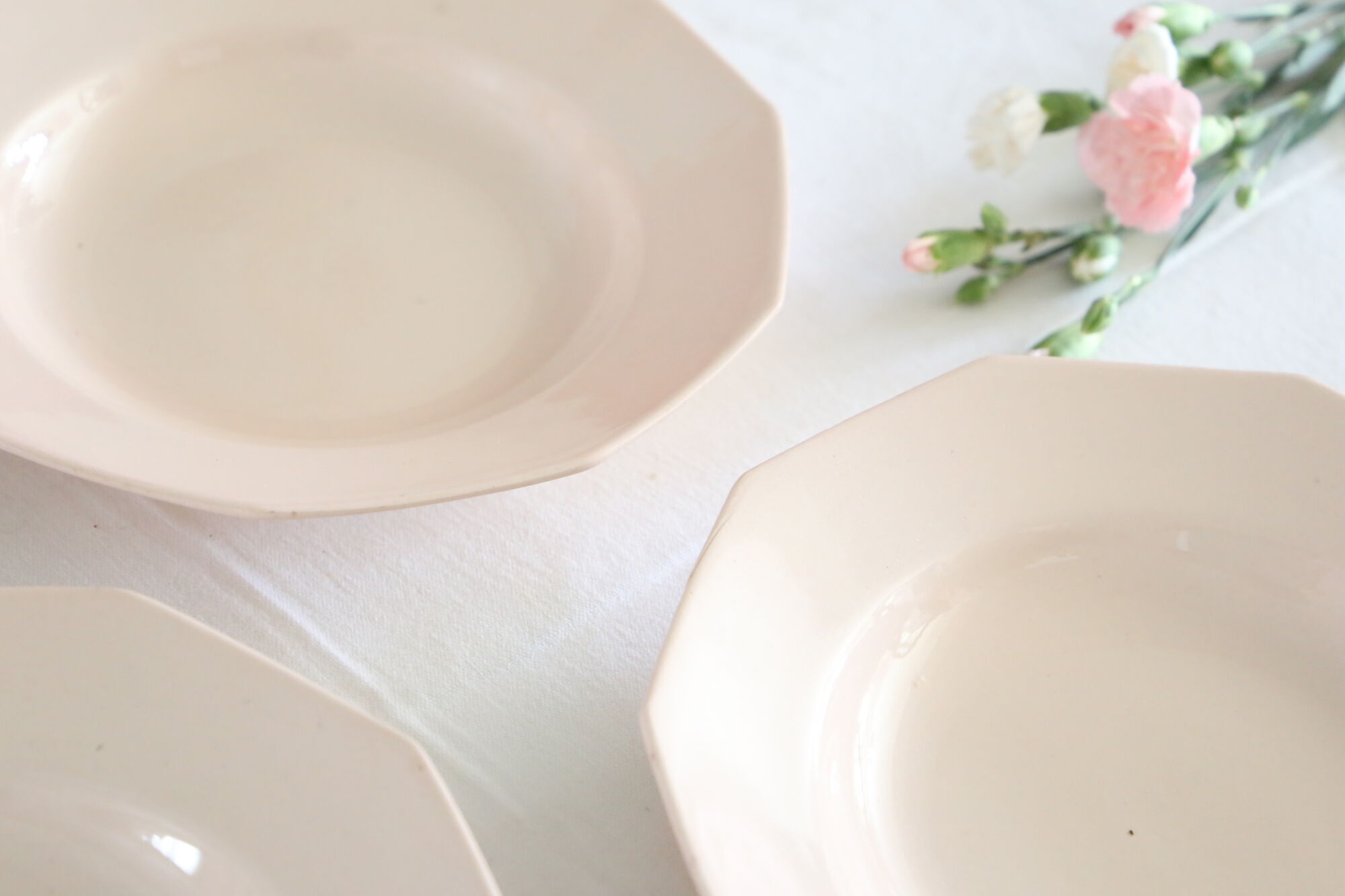 Hollow plates in pink ceramic, art deco, 1930, st Amand