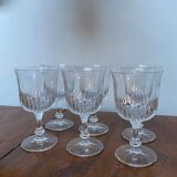 6 verres a pieds