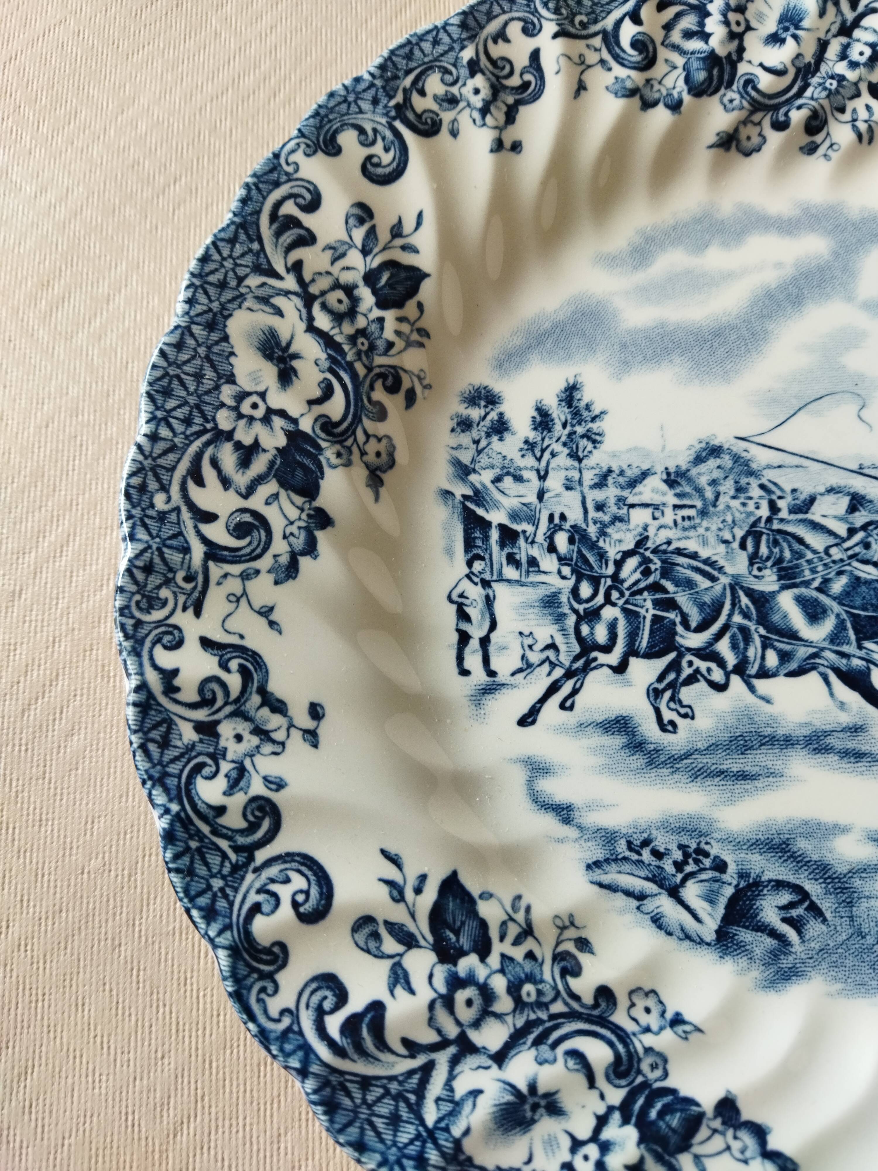 8 Johnson Bros "Coaching Scenes" English dessert plates