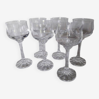 6 Villeroy and Boch crystal stemmed glasses