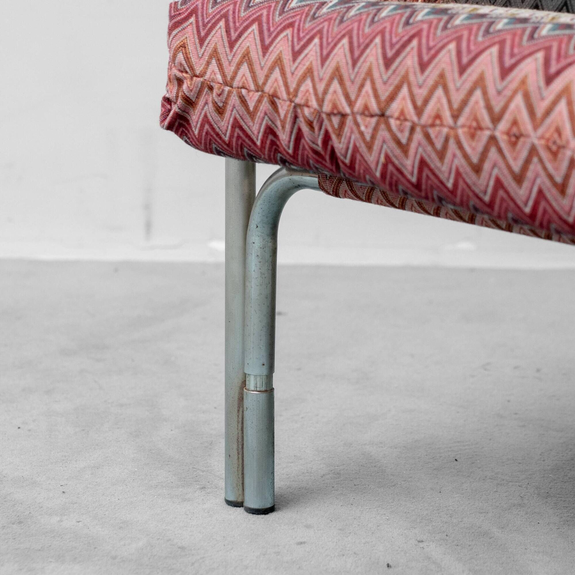 Pair of vintage metal armchairs with multicolour fabric – 1970s