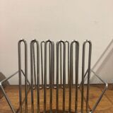 Chrome metal magazine rack 70