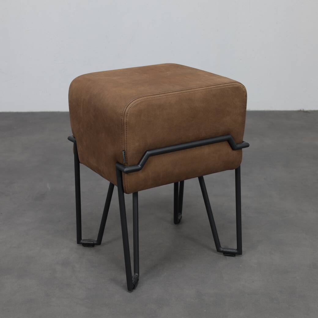 Low stool Bokk in leather by Ka-Lai Chan for Puik Design