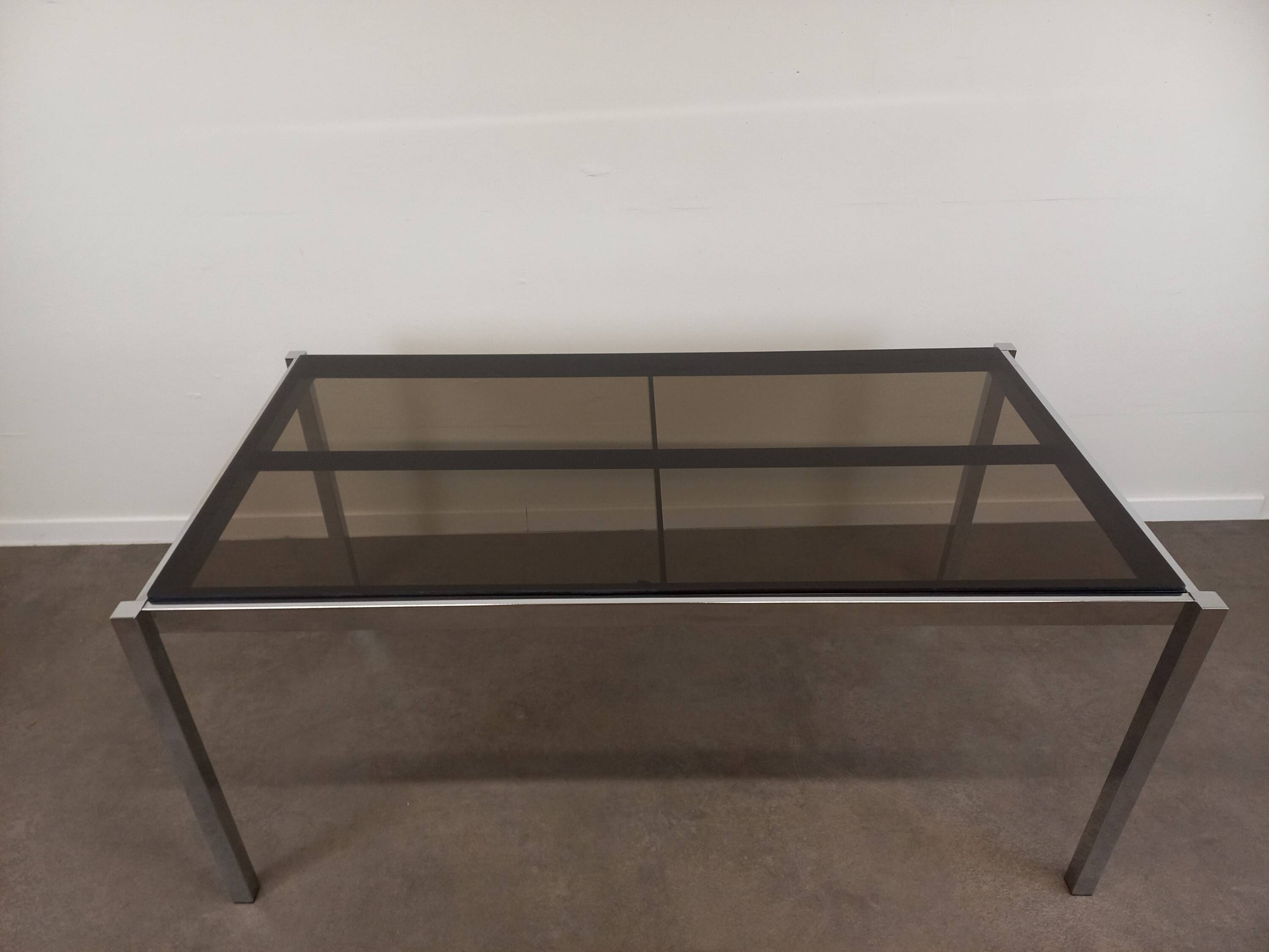 Table à manger verre et métal chromé 168 cm